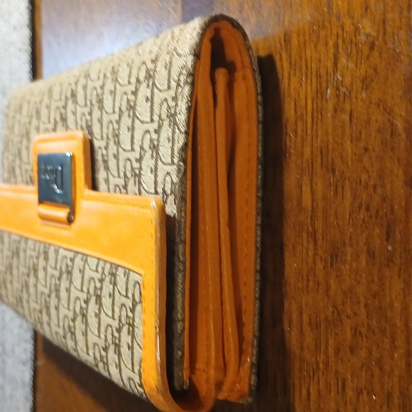 Athentoc Christian Dior Beige and Orange Wallet - Picture 4 of 16